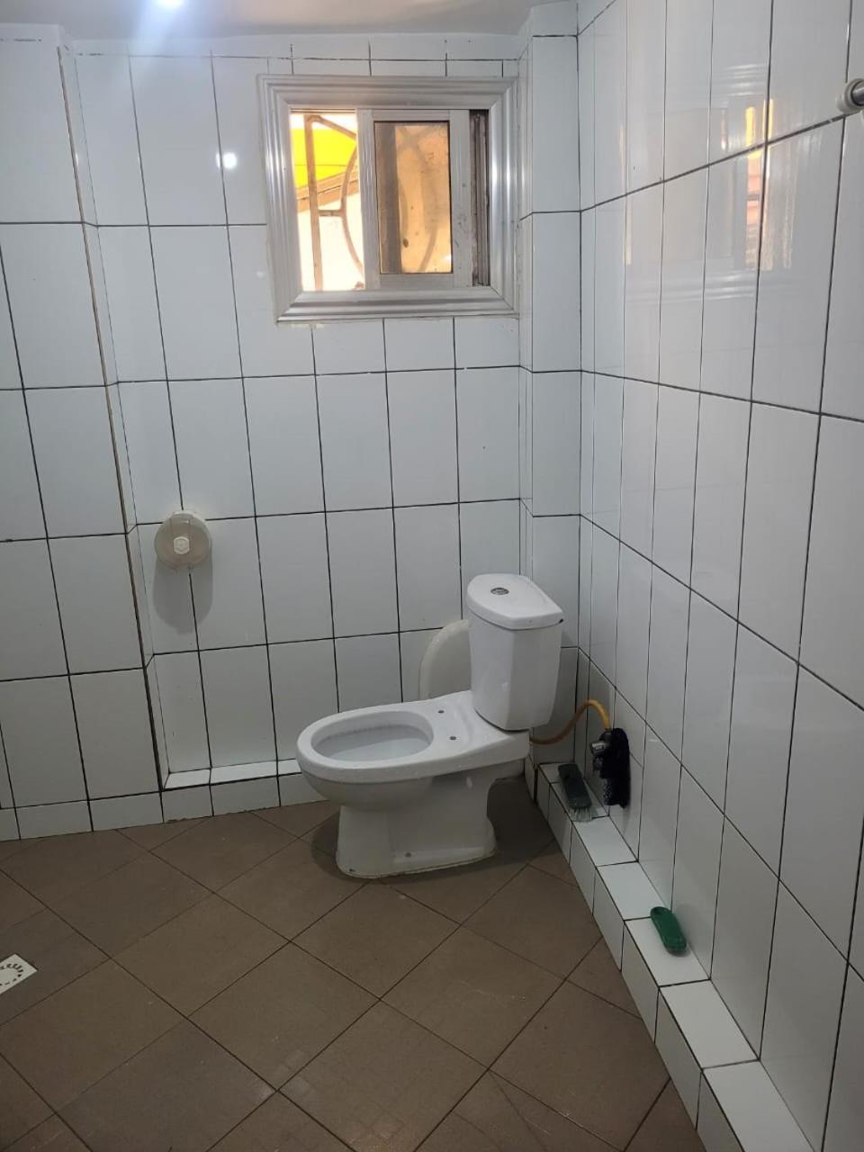 Residence Diakhaby Конакрі Екстер'єр фото